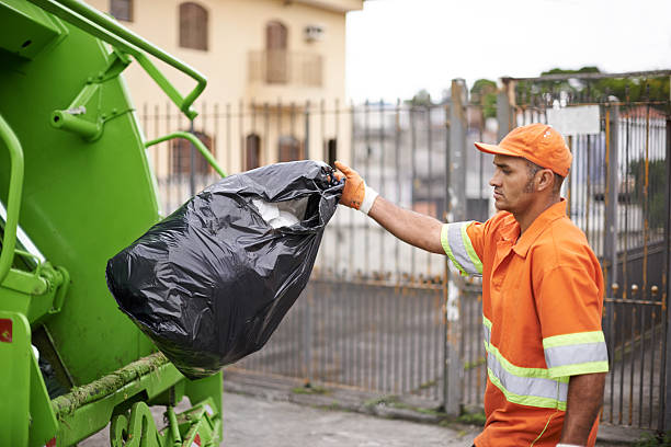 Best Construction Debris Removal  in Suquamish, WA